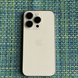 Apple iPhone 14 Pro 256GB Unlocked 