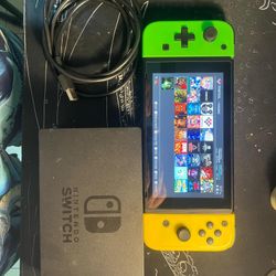 Nintendo switch V2 256gb SD 7000+ games available