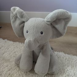 Singing Nursery Elephant 