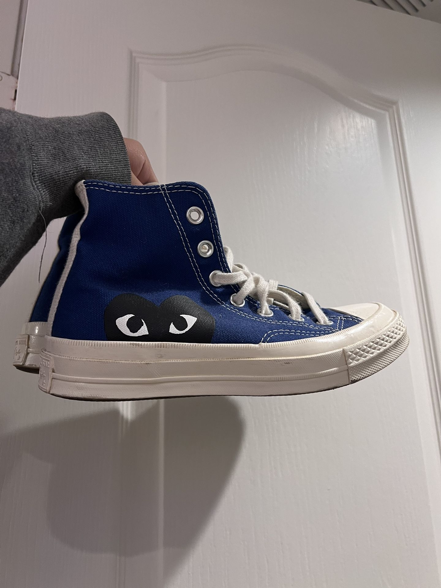 comme de garçon play x converse