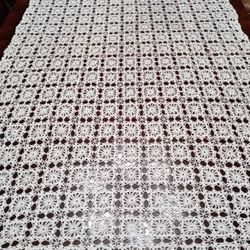 #2 ) Beautiful White Table Cloth Size 39" X 63" 315 Flowers.