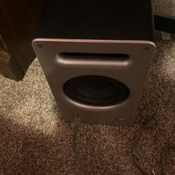 Vizio Subwoofer 🤷🏾‍♂️