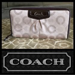 Coach Ashley Dotted OP Art Zip around Wallet