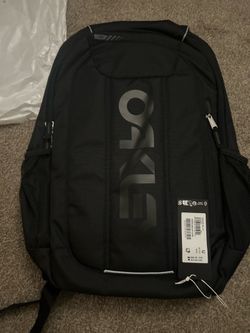 Oakley Enduro Blackout Backpack 20L 3.0