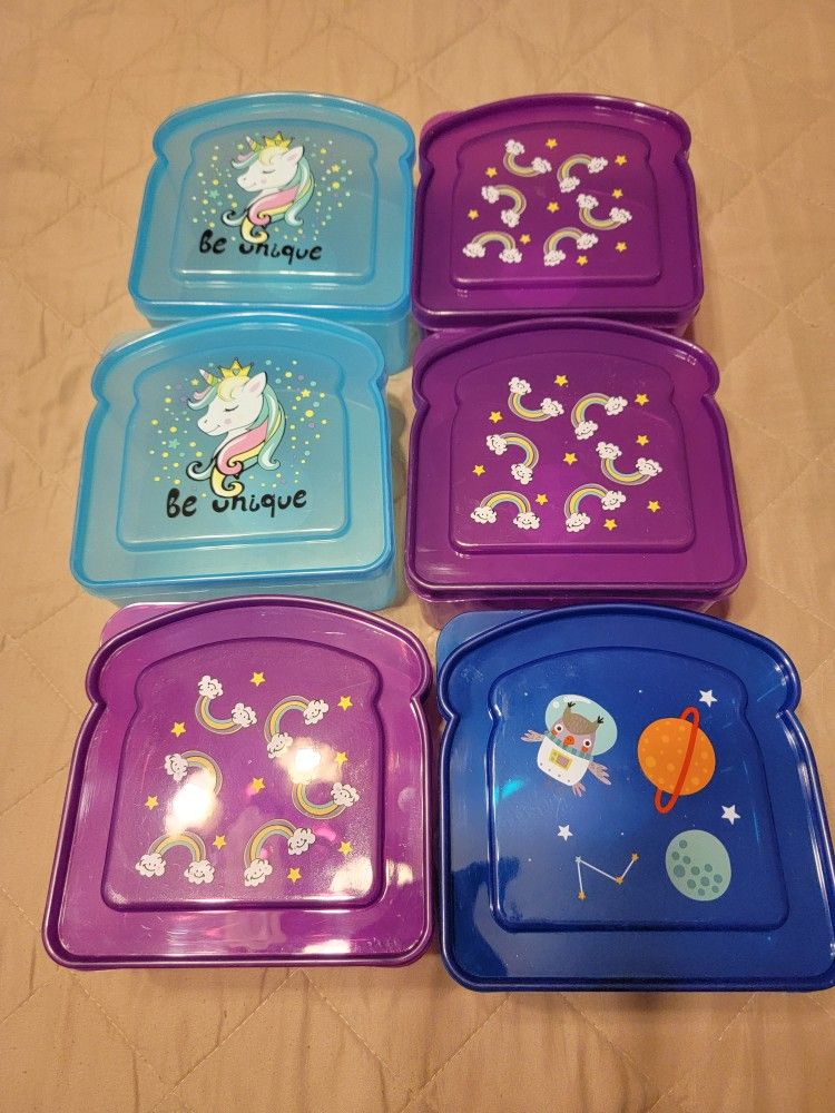 (NEW) 6 CONTAINER LARGE ENOUGH FOR 2 SANDWICHES , SNACKS, OR OTHER ITEMS