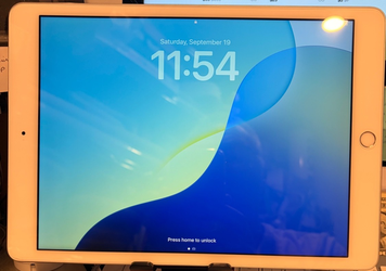 Apple iPad 7th Generation 2018 32g