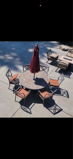 Outdoor patio furniture!