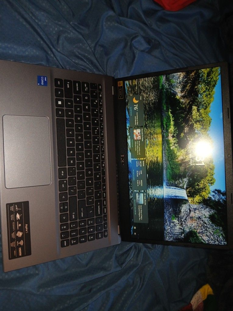 Great Laptop For A Great Price.