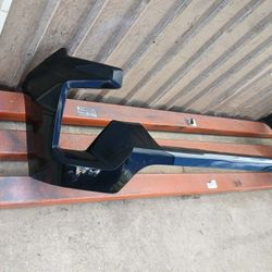 2024-2025 Chevy Silverado Front Upper Bumper Used Oem