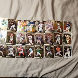 Assorted Baseball Cards 