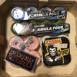 SKATEBOARD WHEELS FOR $120 $30 Each 