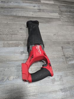 MILWAUKEE M18 FUEL SAWZALL CAT #2720-20