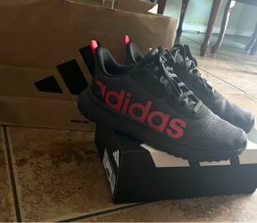 Adidas men size 10