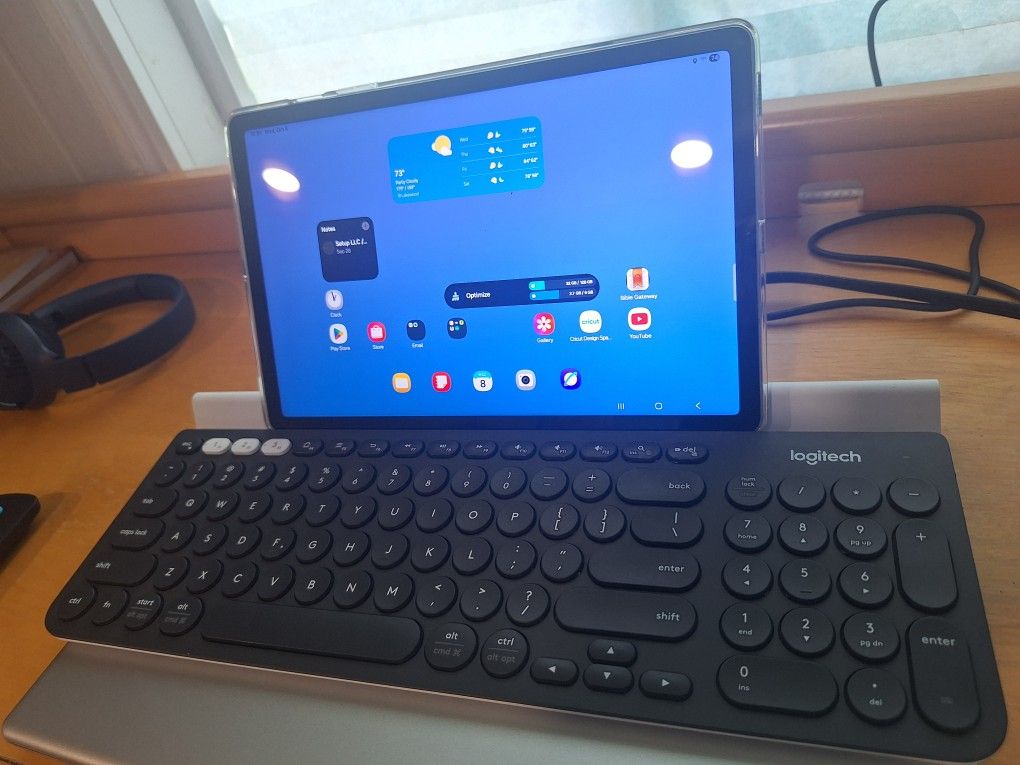 Logitech Keyboard K780 Full Wireless