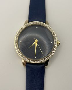 Croton’s Women’s Watch-blue