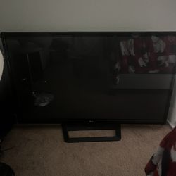 LG TV 46’ By 27’ Inch 