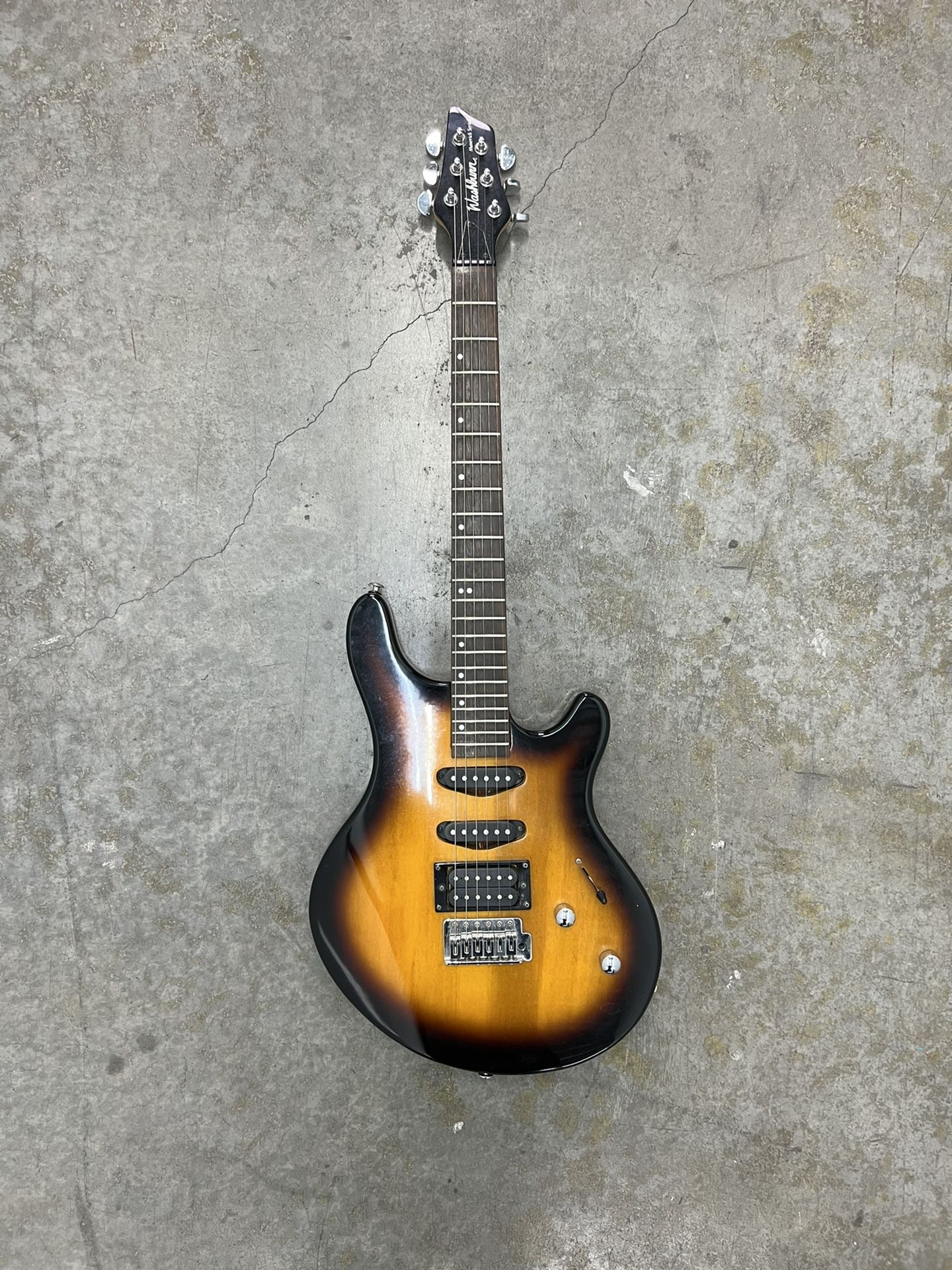 Washburn Bt4 Maverick Series