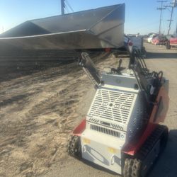 New mini skid steer with single handle joystick controller breaker auger, trencher forks, clam bucket available