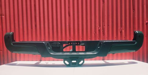 Toyota Tacoma Rear bumper sensor lower cover panel & Hitch Bar complet 2016-2023