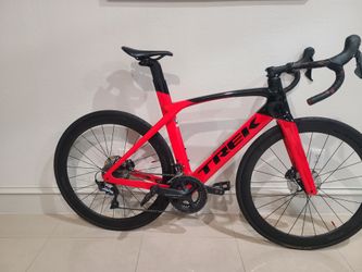 2020 Trek madone sl6 Carbon