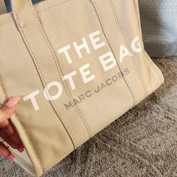 Marc Jacobs The Tote Bag Medium Canvas 