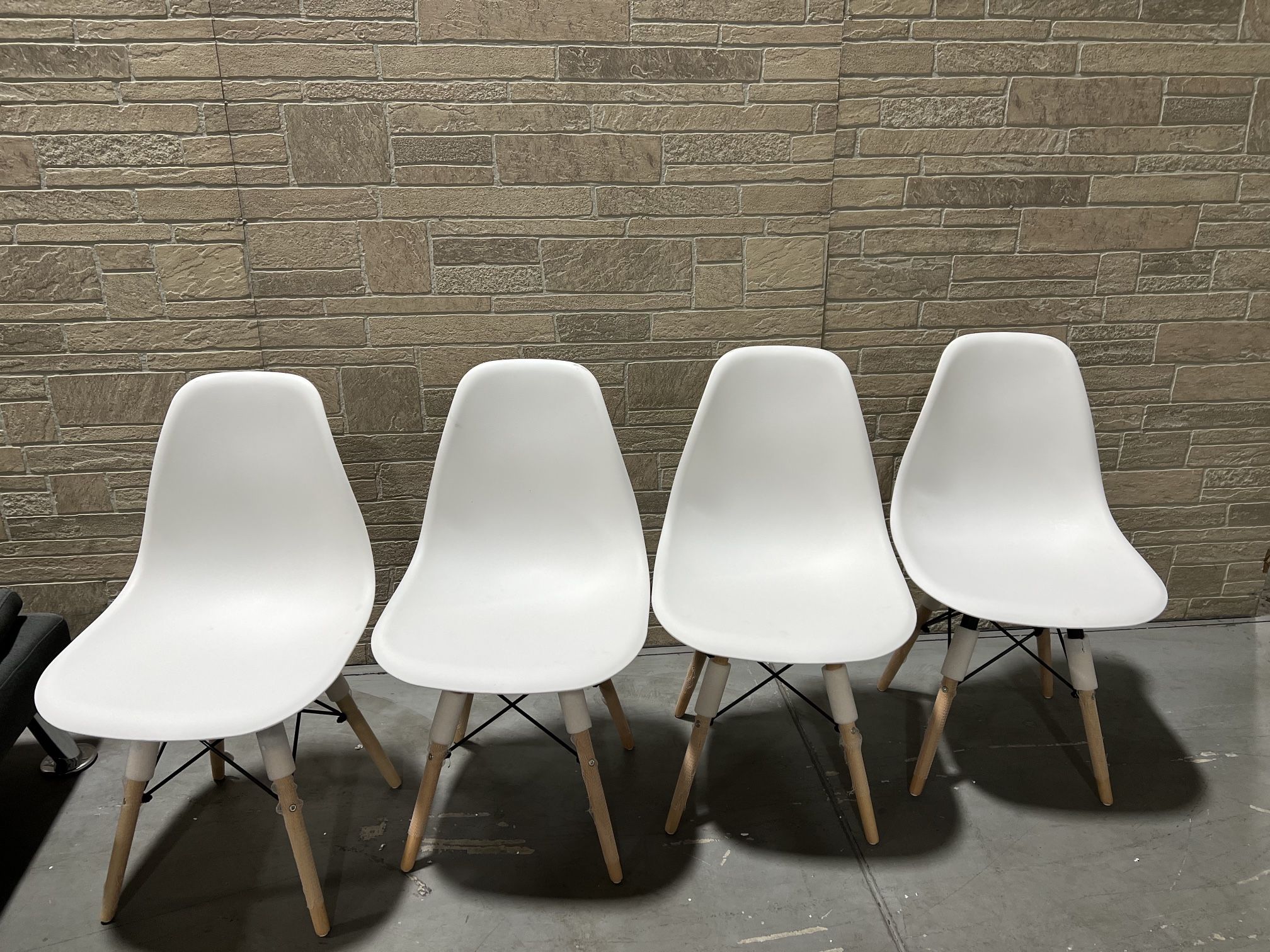 🔥New discount price🔥 Buschman Mid Century Modern Dining Room