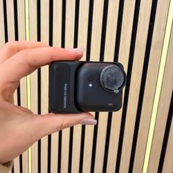 Inta360 Go Ultra Action Camera 