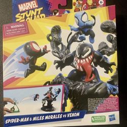 New Hasbro Marvel Stunt Squad Spider-Man & Miles Morales vs Venom Set