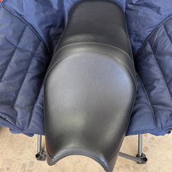 Stock 2015 Kawasaki concours C14 seat