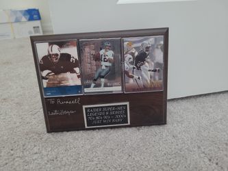 Signed Lester Hayes Raiders CB wall plaque with 3 cards.