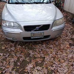 2005 Volvo S60