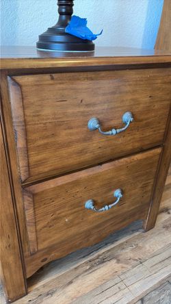 Wood 2-Drawer Nightstand