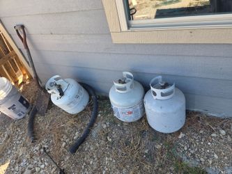 PROPANE TANKS