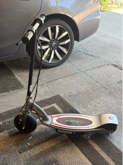 Razor child electric scooter