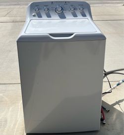 Matching GE Washer & Dryer Set – High Efficiency, Large Capacity!