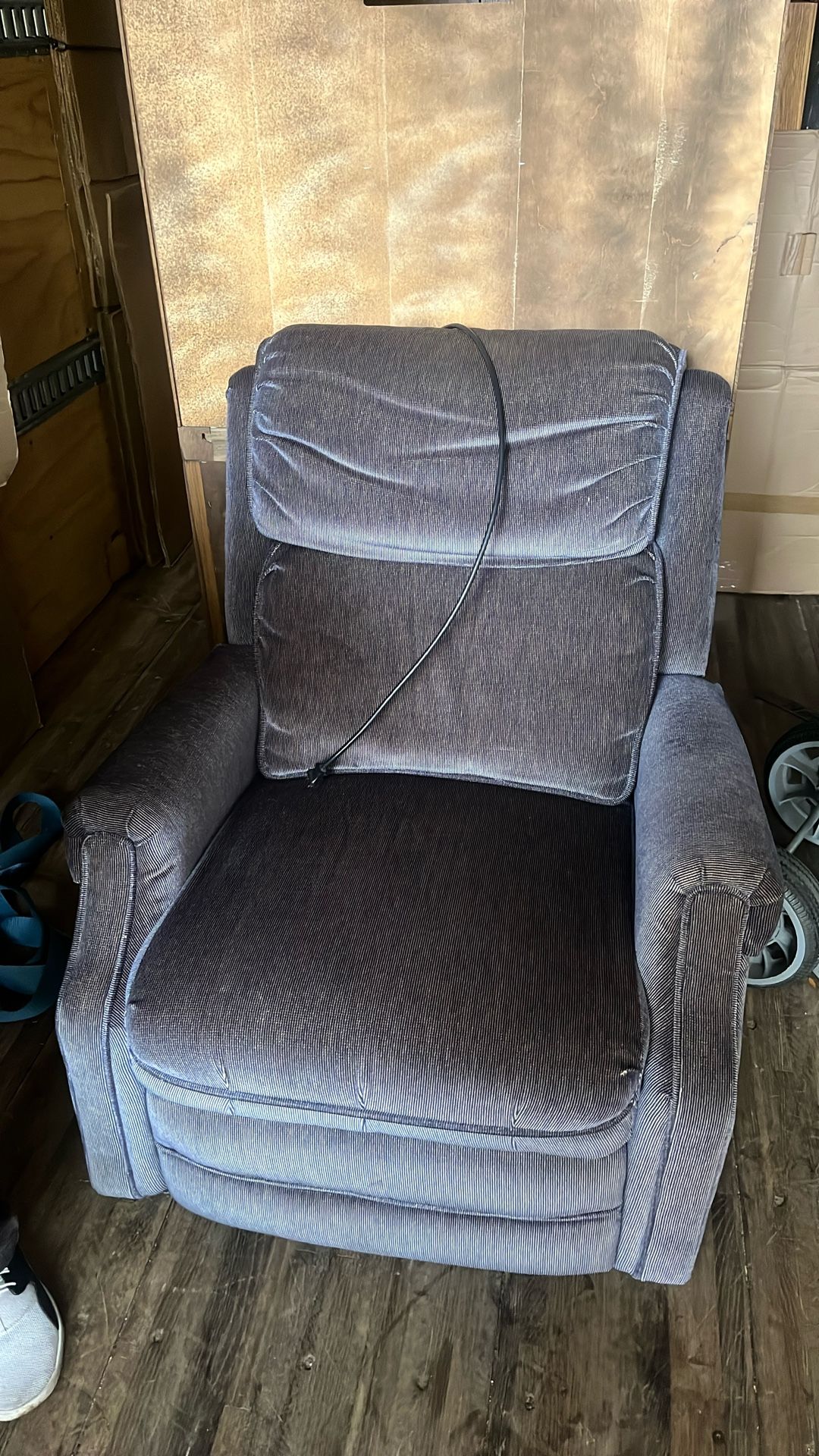 Electric Recliner