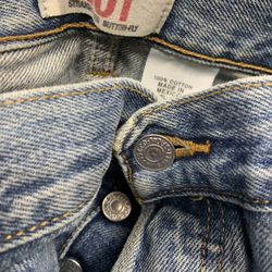 Levi’s 501 Jeans $10