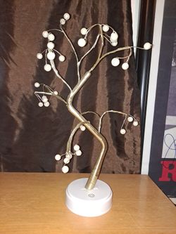 Desktop Light up Tree