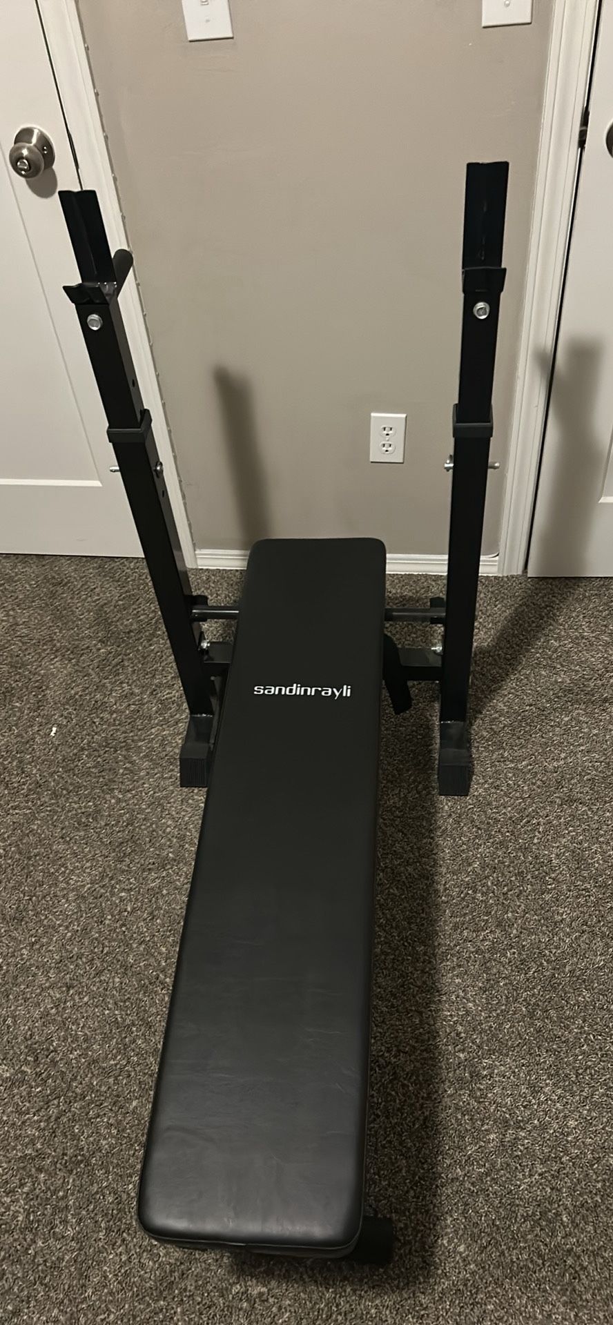 Sandinrayli Bench Press (No Bar, No Weights)