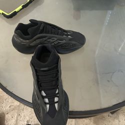 Yeezy 700