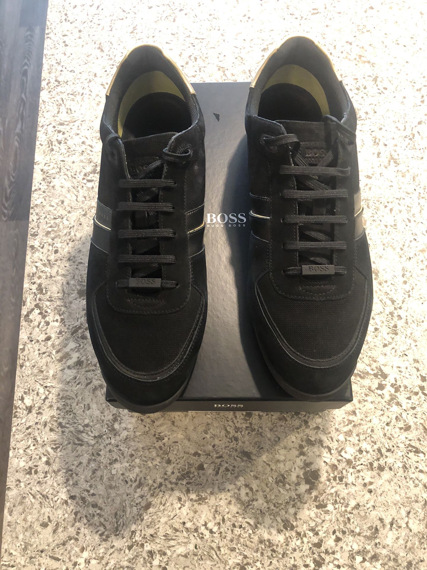 Hugo Boss men designer shoes size 13