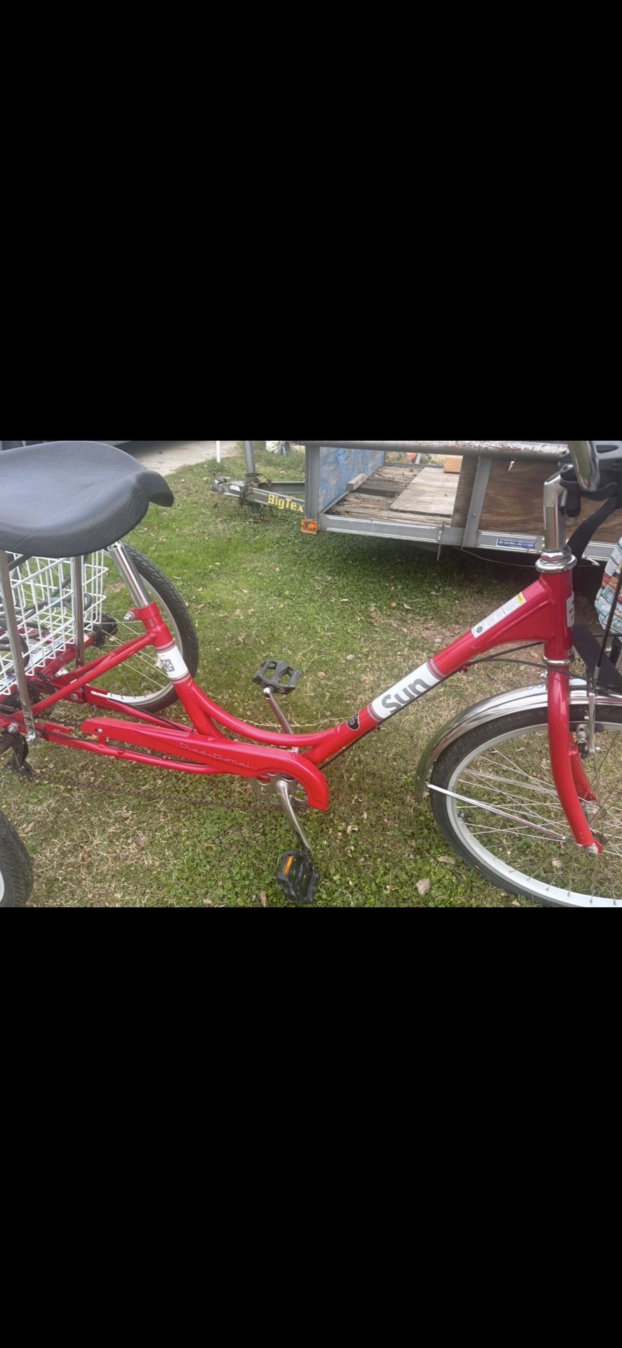 Traditional Sun 3 wheel Bike With Gears In Great Shape Traditional Sun 3 wheel Bike With Gears In Great Shape