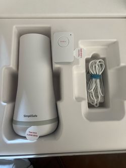 SimpliSafe Base and Panic Button