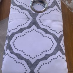  Room Darkening Curtains-2 Panels( 52x84-each-new In Package White/grey