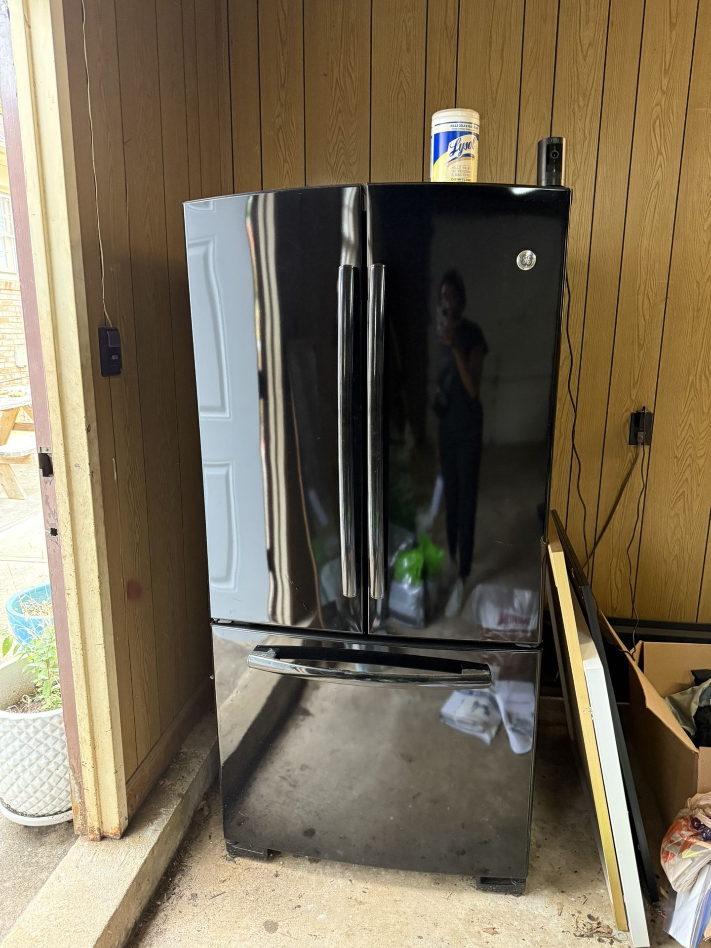 GE Black Refrigerator