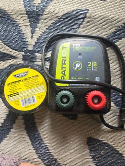 Patriot PE2 Electric Fence Energizer + 250' Aluminum Wire