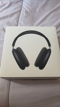 AirPods Max 2 with Smart Case