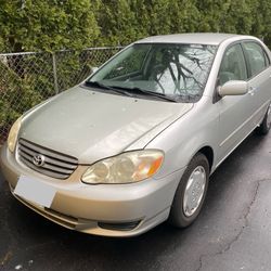 2004 Toyota Corolla