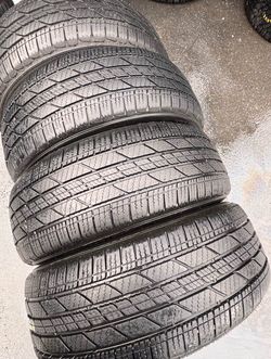275 55 20 BRIDGESTONE en perfectas condiciónes de vida las 4