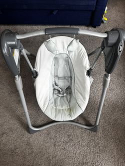 Graco Baby Swing